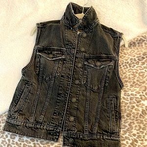 American Eagle Vest